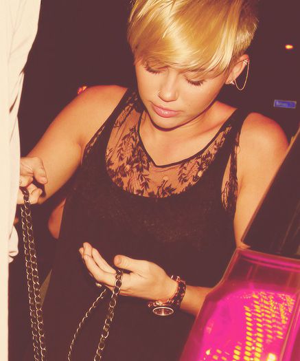 tumblr_magc9lJwlB1qhnjulo1_500_large