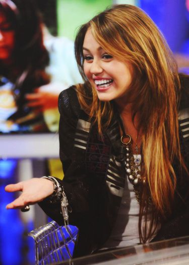 tumblr_mj6saxSK2W1qk7aexo1_500_large