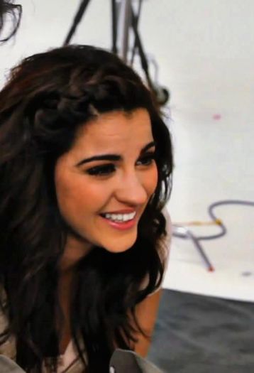 382234_418292624915792_2022408846_n