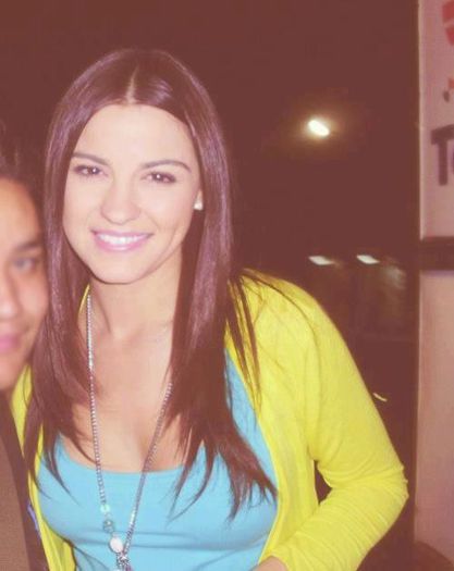 525543_422471657831222_524204817_n