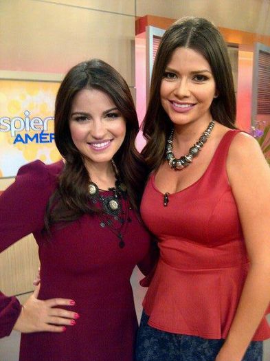 254633_366322166779505_1564471152_n