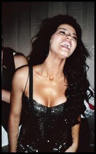 643946_370701943008194_201310983_n