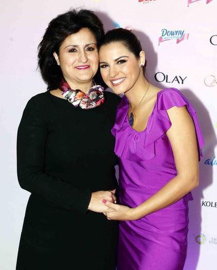 539529_357344754343913_787989365_n