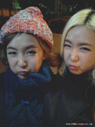 way and choa - Crayon pop