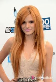 index - poze cu bella thorne