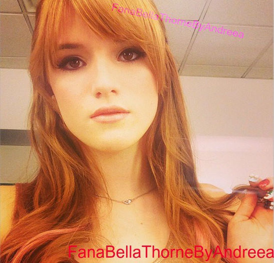 550450_491998100852179_638862699_n - poze cu bella thorne