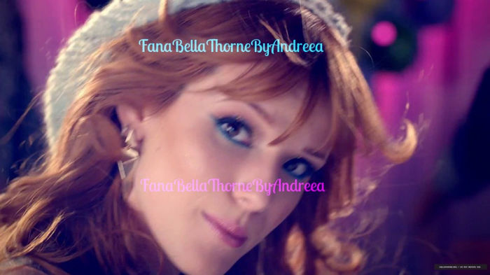 282512_476308215754501_1572166249_n - poze cu bella thorne