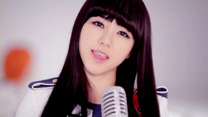 mina3
