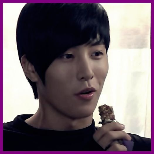 >> Fricosulee..:)) {mananca}