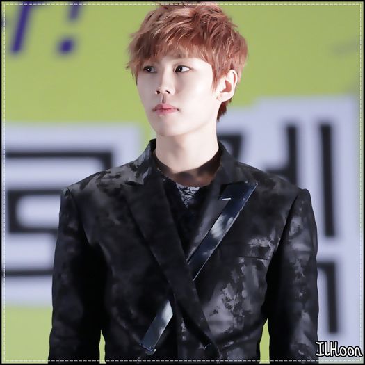 ♫ Vreau euu..:)) Am scapat de unaa,a venit..Altaa..:)).