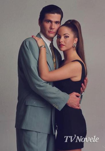 522311_366800160039641_1533603684_n