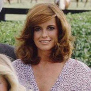 601396_274513832647682_1691160758_n - Linda Gray