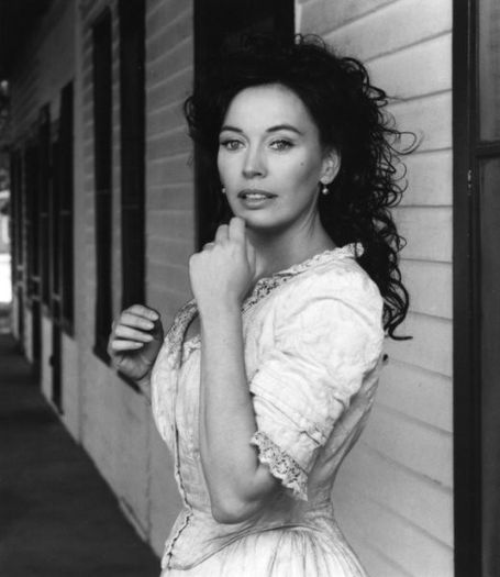 292_19491303083_5650_n - Lesley-Anne Down