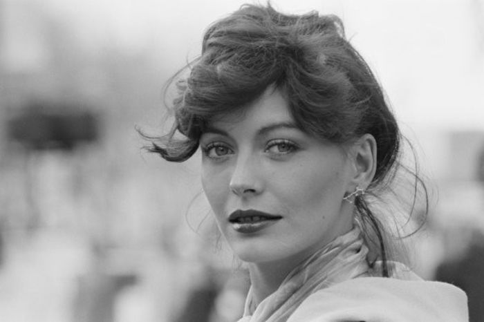 296_26673243083_2746_n - Lesley-Anne Down