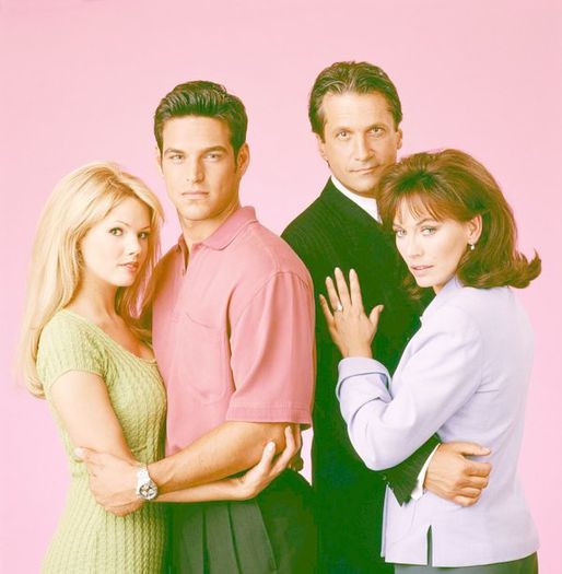 64577_573689495975024_1914144075_n