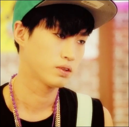 - [intra] Fetelor, va auzit din strada -_- - 1 _ The Return