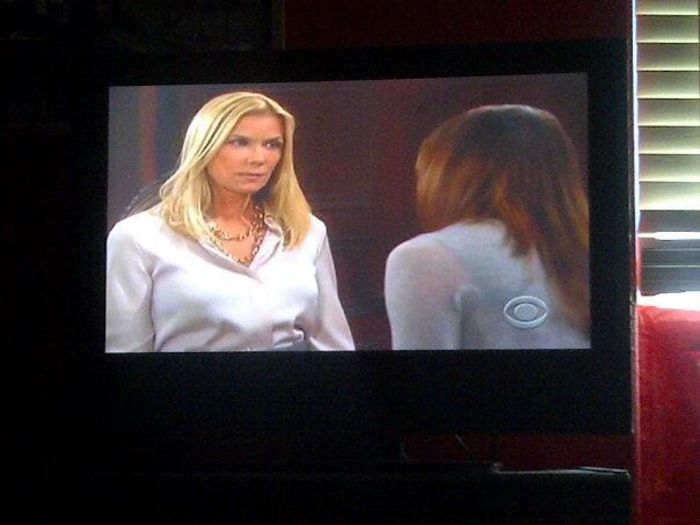 299788_294067653949975_1763719930_n