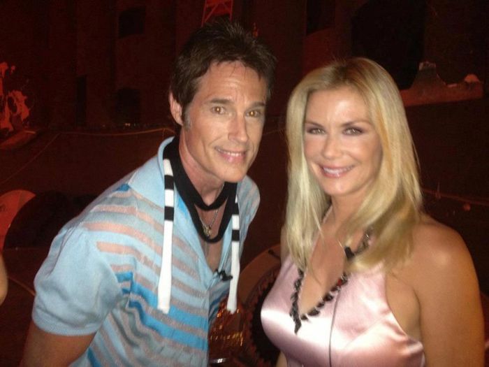 561040_502272246462847_927400953_n