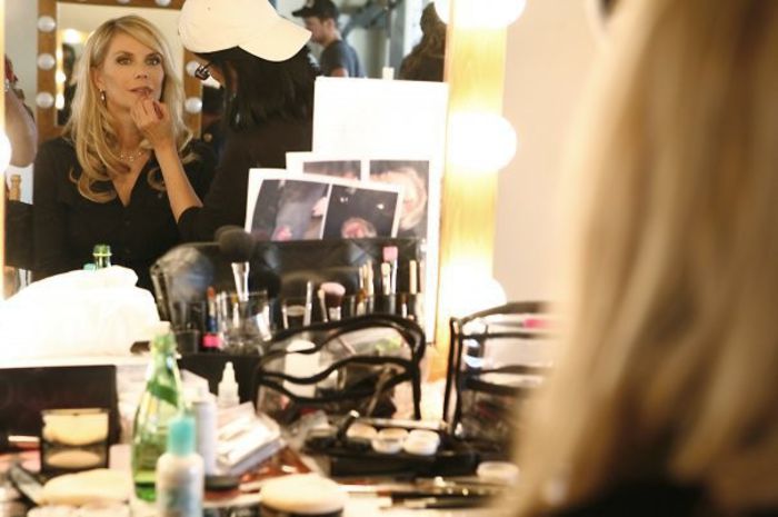 227451_213165068706901_3044493_n