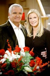 430868_413213298755402_1983080860_n