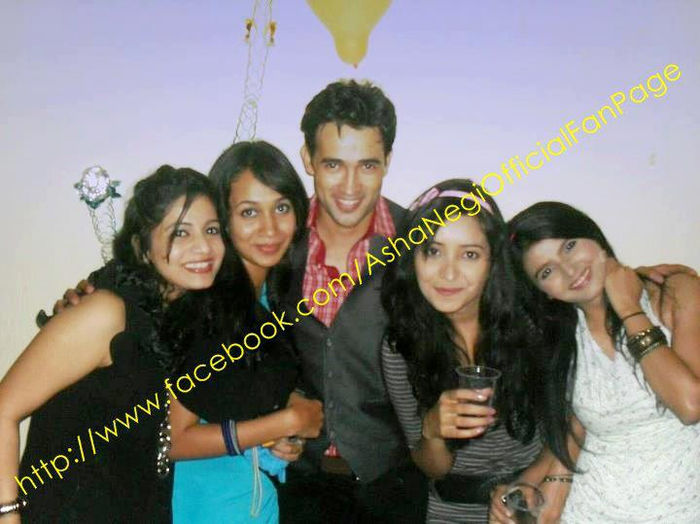 269142_137837726391562_1856510179_n