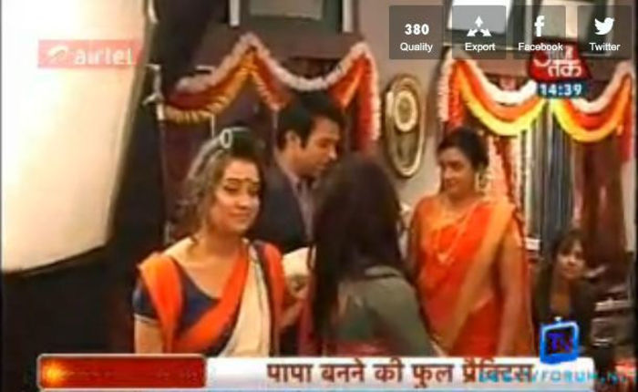 313399_137728456402489_718514425_n