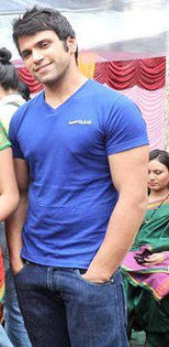 382303_557022244332377_1744039382_n