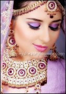 78318030_PQFBTSX3 - Hindi make-up