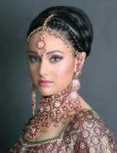 78318336_DABJJUK - Hindi make-up