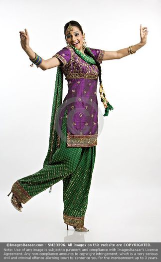 SM33396 - INDIAN DANCE