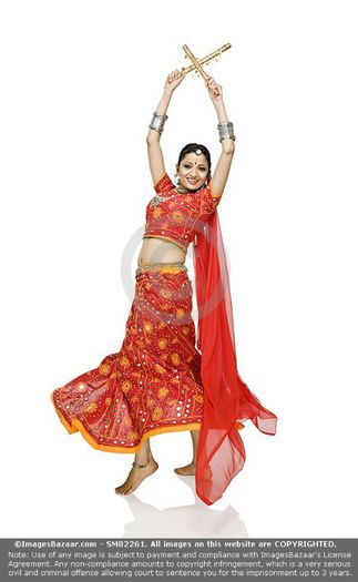 SM82261 - INDIAN DANCE