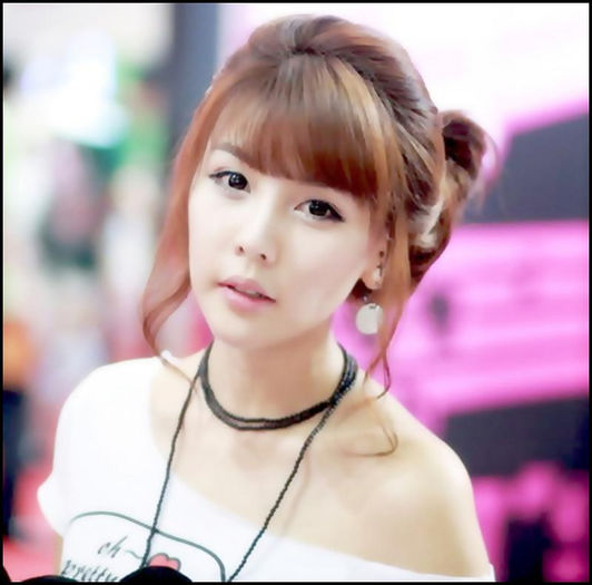 - Si mie abia acum imi spui..huh? /:) :))