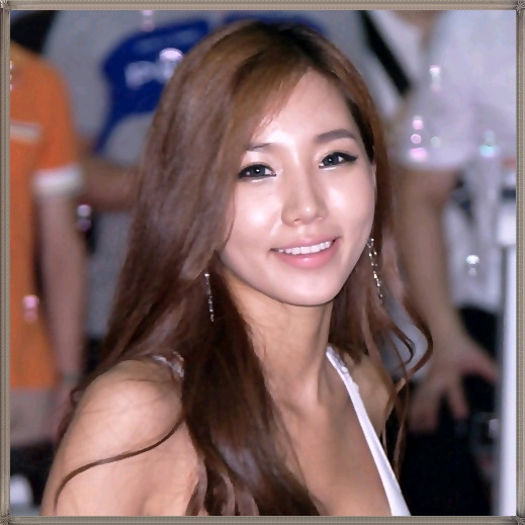 <~> ..caa.. ca... Ca.. Hoon nu mai e suparat pe mine.. :)) ...Am innebunit? :| ..:)) <~> ..caa.. ca... Ca.. Hoon nu mai e suparat pe mine.. :)) ...Am innebunit? :| ..:))