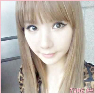• Noo..:)) Chiar deloc :P :) - X - x - JungNey - RooM - x - X