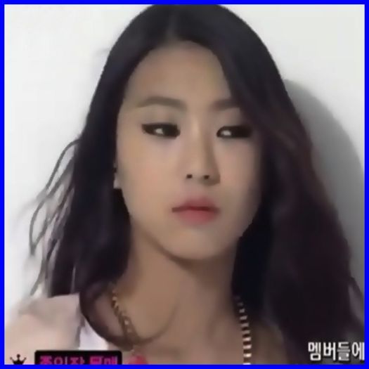 .. In ziua in care.. m-a tinut de mana..si Seob a vazut.. habar nu am ce era in capul meu.. - l - x - Episodul 23 - x - l