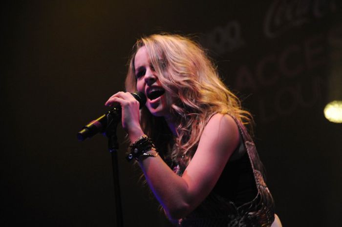 Bridgit+Mendler+Z100+Coca+Cola+Access+Lounge+RVICGQDTWF4l