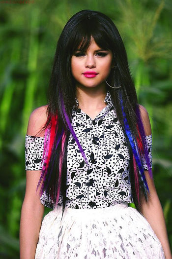 599257_409588749078965_2114808877_n