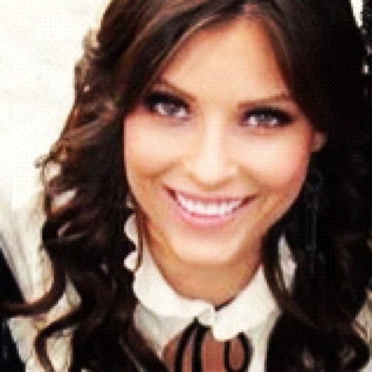 398331_279544378832203_2035661022_n - Carla Hernandez