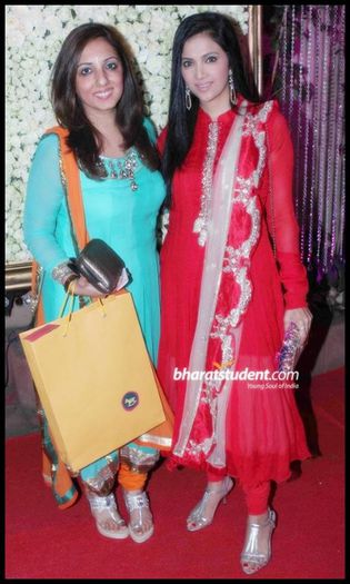 Shilpa and Munisha