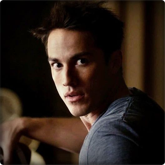 `; nup... e awkai acolo unde stay= ]]]