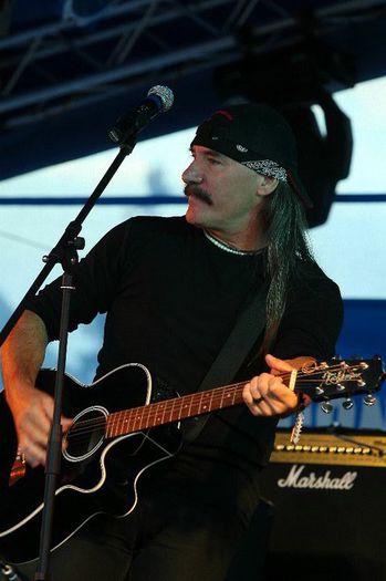 61272_1553920000729_5009248_n