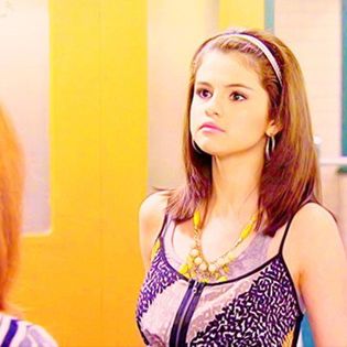 Mi-aș dori să fie în clasă cu noi ! ;*