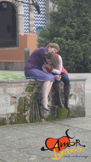 300422_332905266805554_1930453597_n - AmorBravio