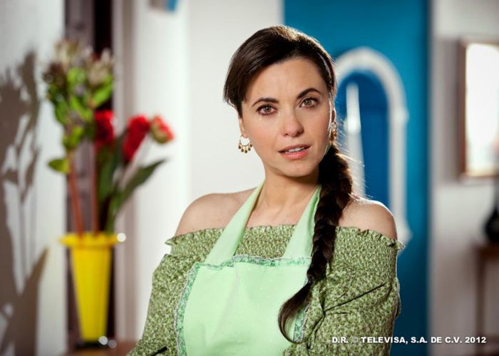 545868_282055638557184_705525560_n