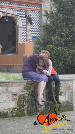 561655_332905293472218_648413673_n