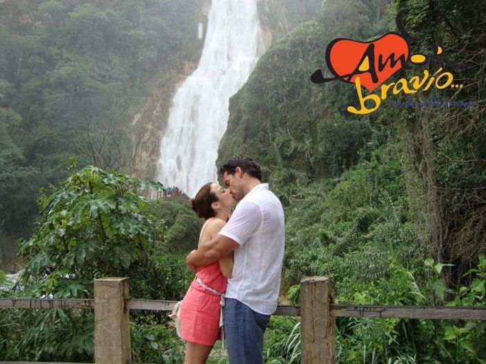 417317_324891854273562_1812896166_n