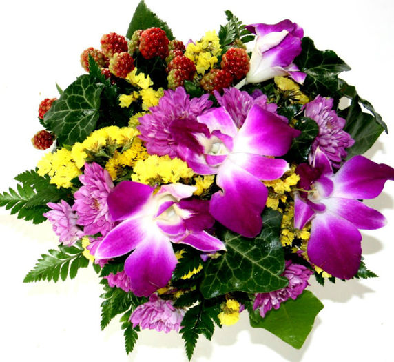 578639_496956810318255_1930483502_n - aranjamente florale