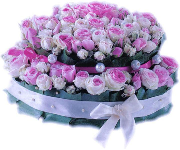 582407_411999268877229_1383150081_n - aranjamente florale