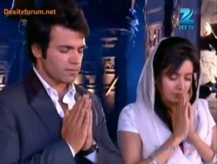 00_00_15 - P-arjun and purvi pure-love scene-P