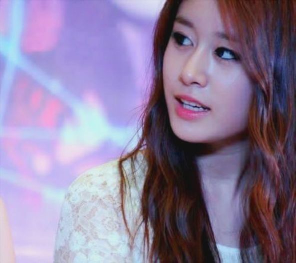 ♥ Ji Yeon ♥ - Ji Yeon
